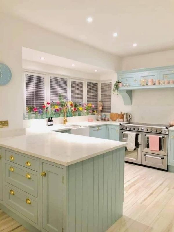 Фарба інтер'єрна для вологих приміщень Sadolin EasyCare Kitchen&Bathroom